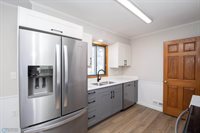 1813 14 1/2 Street South, Fargo, ND 58103