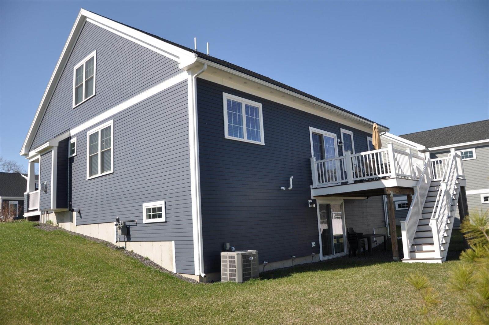 38 Trailhead Way, Portland, ME 04102