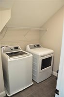 38 Trailhead Way, Portland, ME 04102