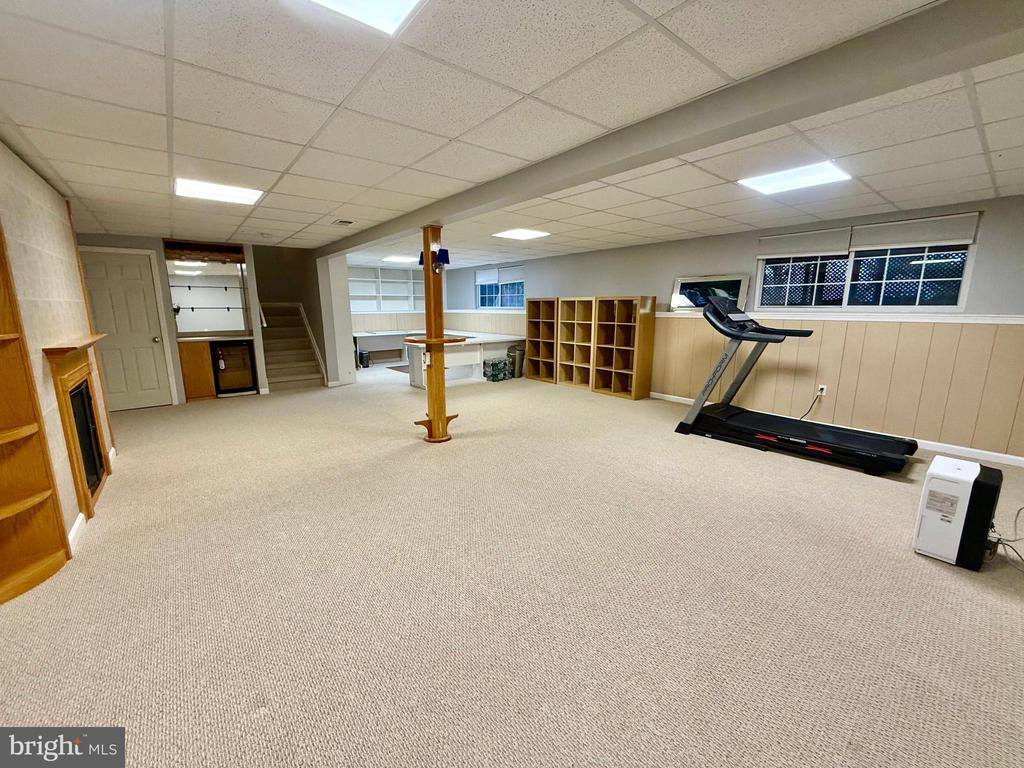 15 Coburn Road, Pennington, NJ 08534