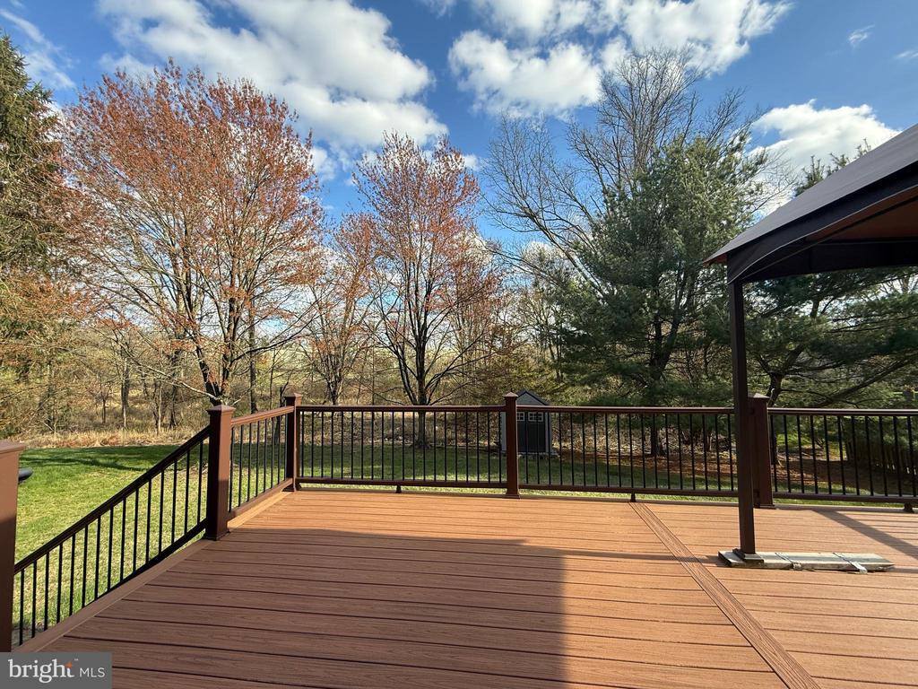 15 Coburn Road, Pennington, NJ 08534