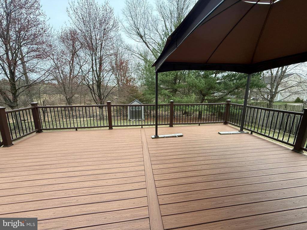 15 Coburn Road, Pennington, NJ 08534