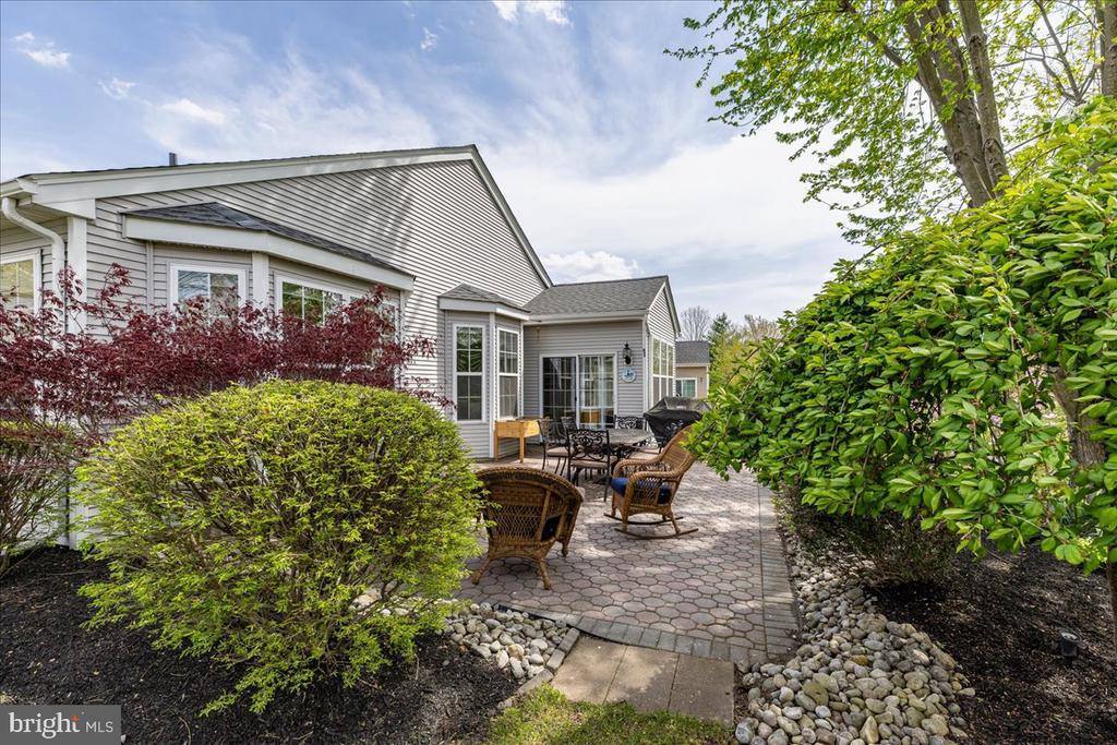 20 Powderhorn Way, Allentown, NJ 08501