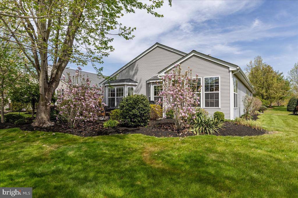 20 Powderhorn Way, Allentown, NJ 08501