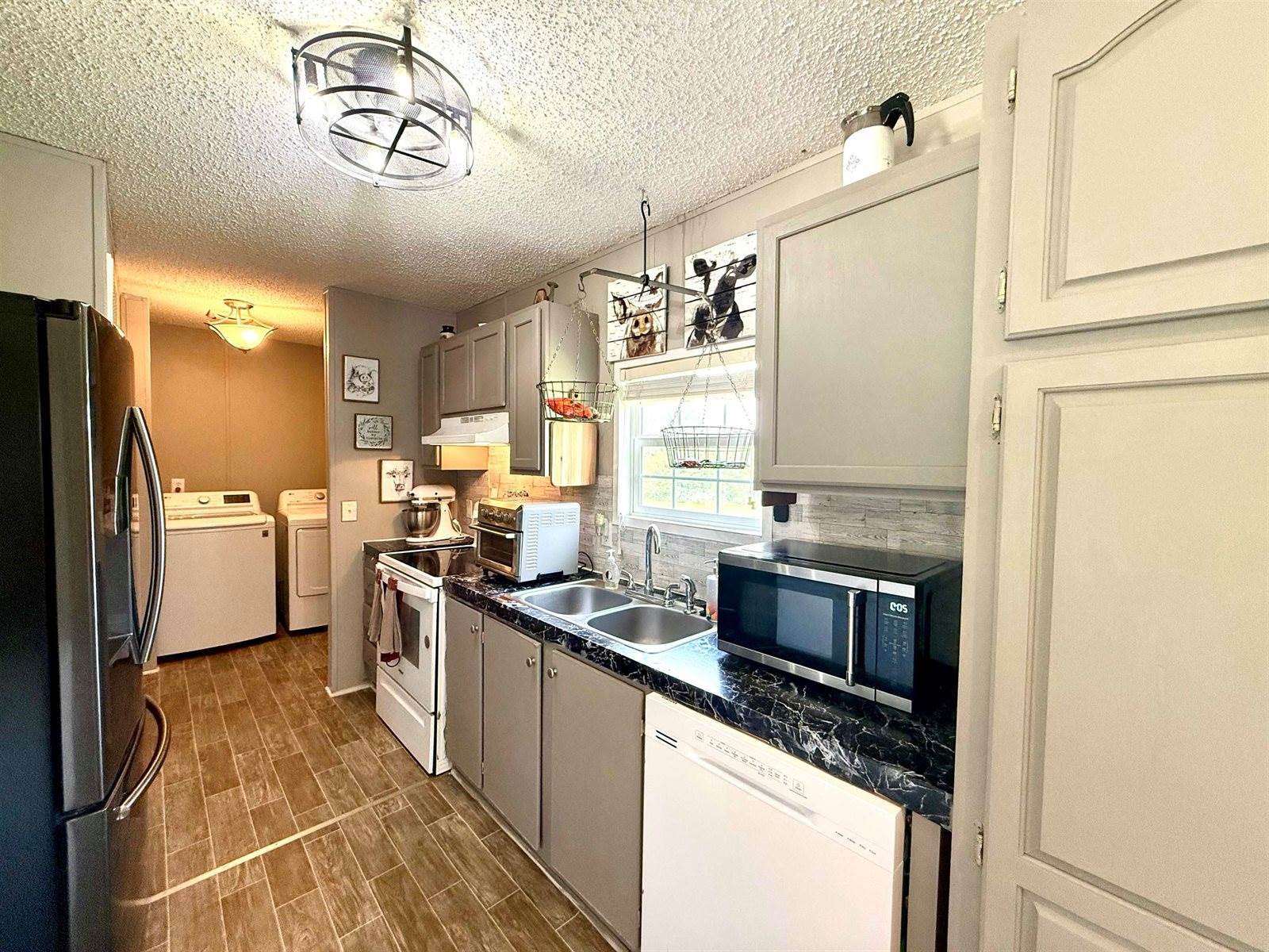 503 Co Rd 1396, Falkville, AL 35622