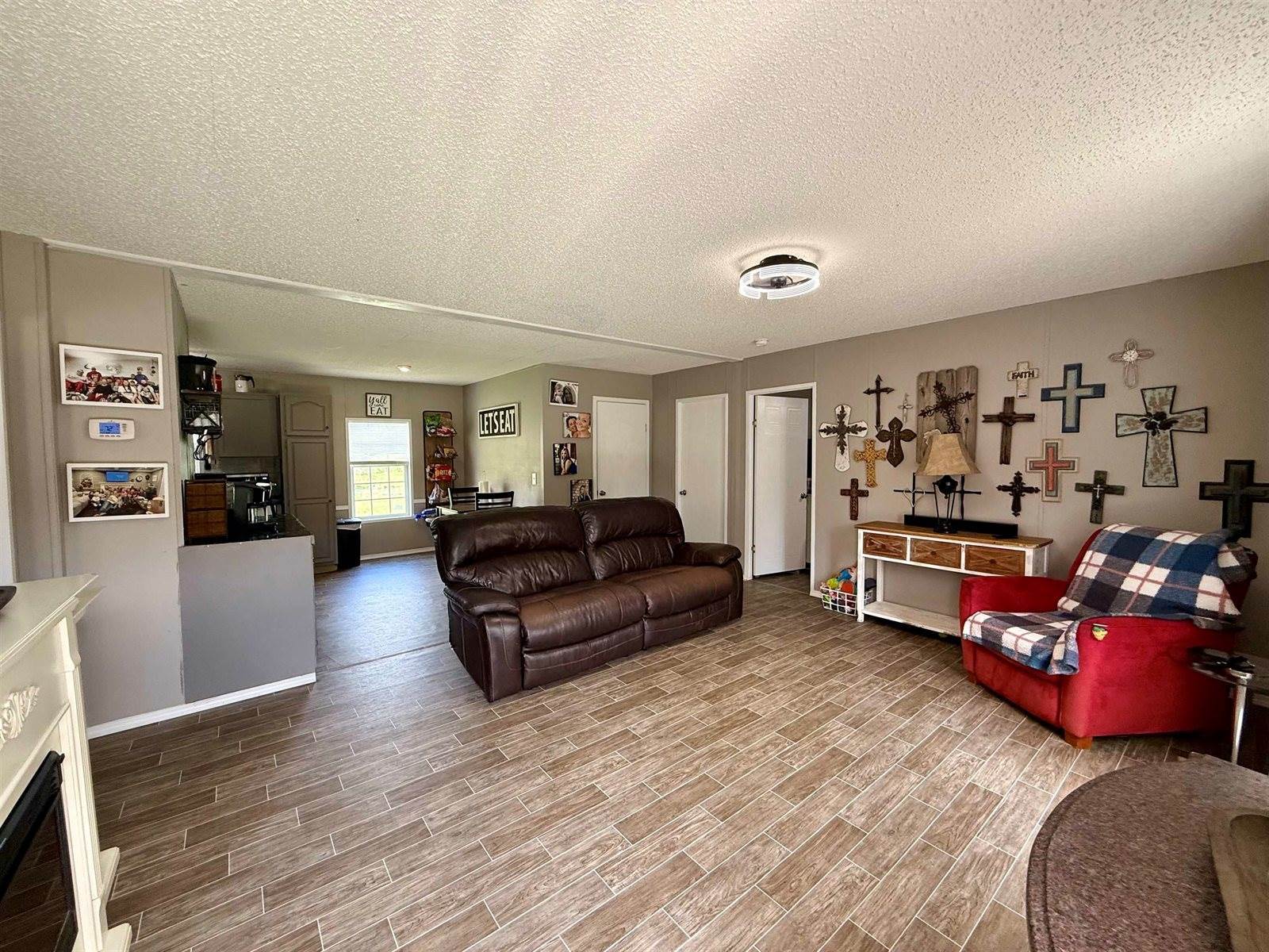 503 Co Rd 1396, Falkville, AL 35622