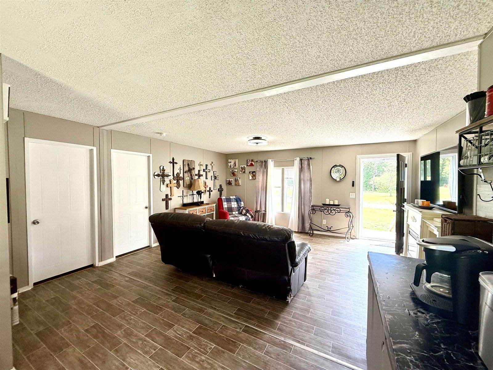 503 Co Rd 1396, Falkville, AL 35622