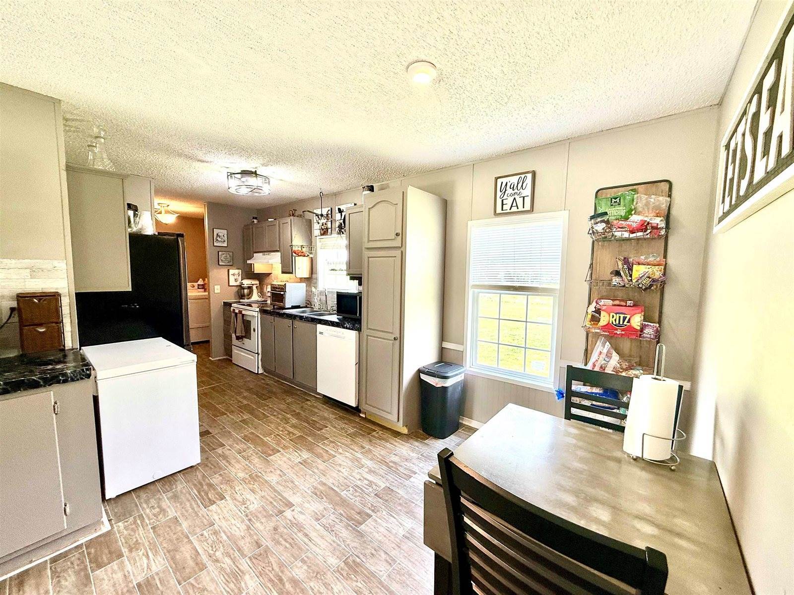 503 Co Rd 1396, Falkville, AL 35622