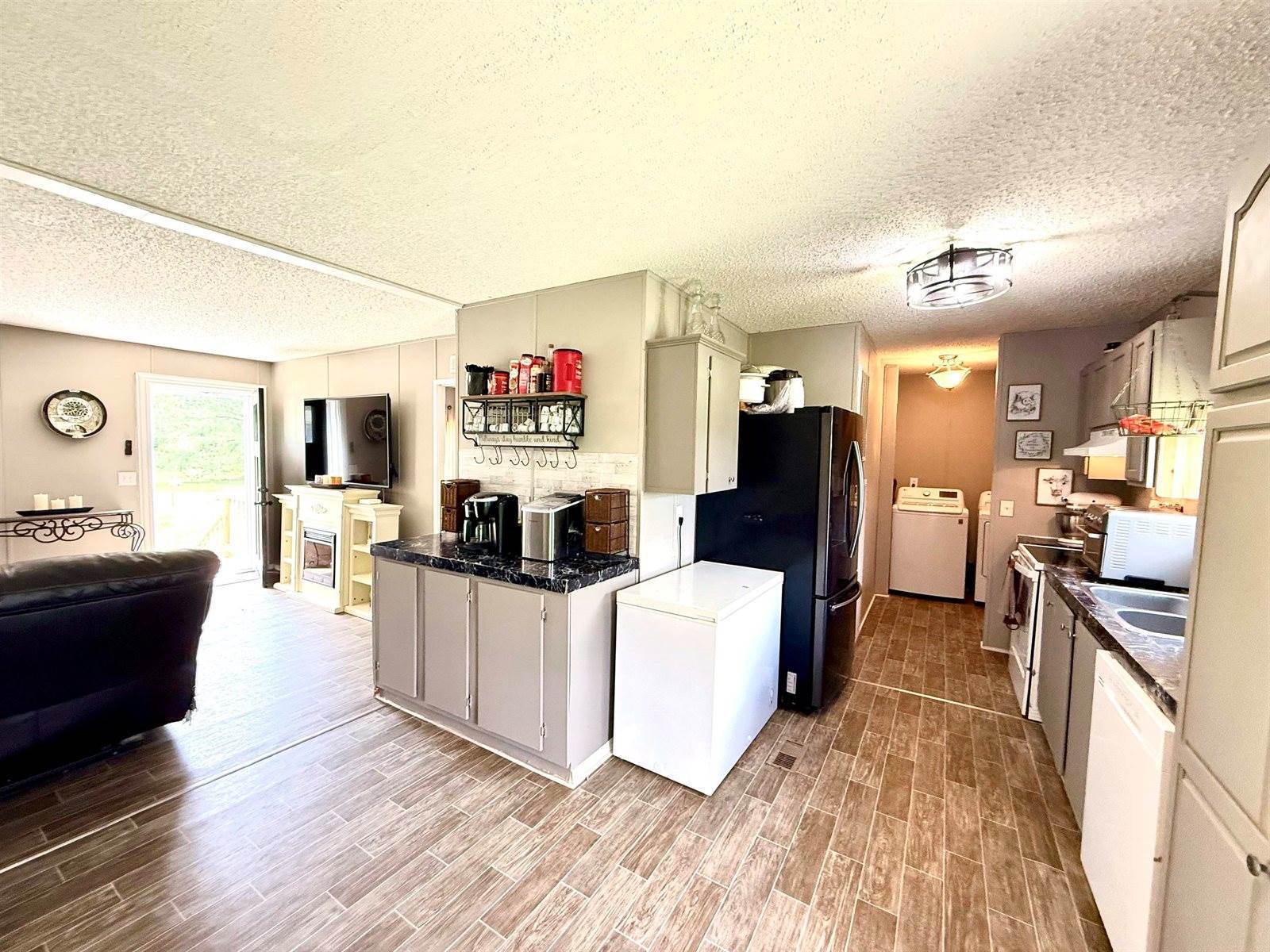 503 Co Rd 1396, Falkville, AL 35622