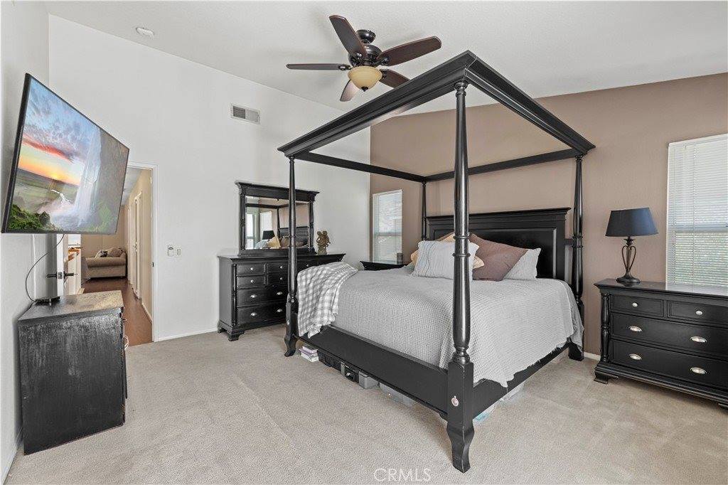 27654 Ron Ridge Drive, Saugus, CA 91350