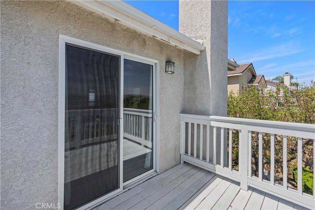 27654 Ron Ridge Drive, Saugus, CA 91350