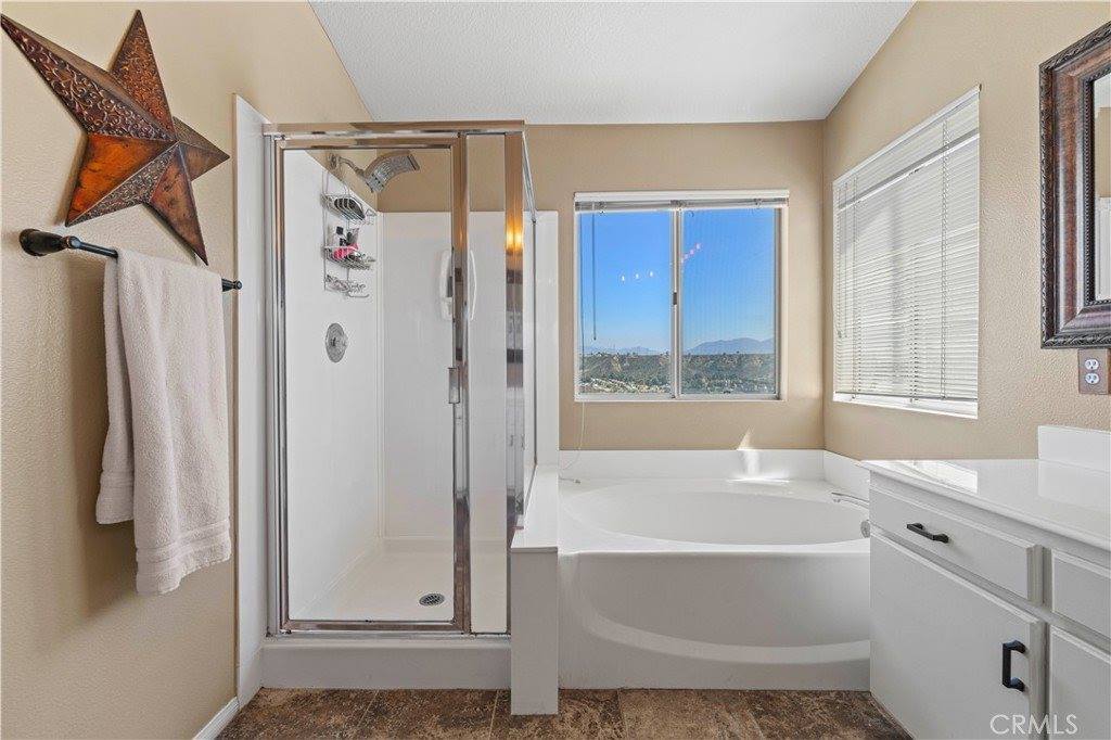 27654 Ron Ridge Drive, Saugus, CA 91350