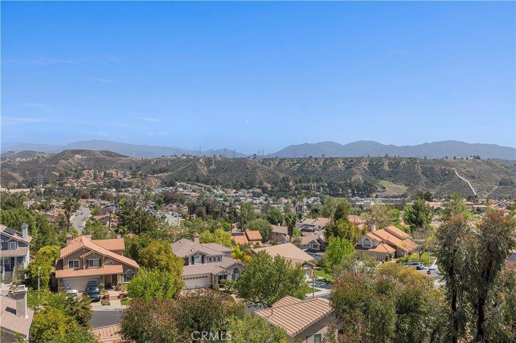 27654 Ron Ridge Drive, Saugus, CA 91350