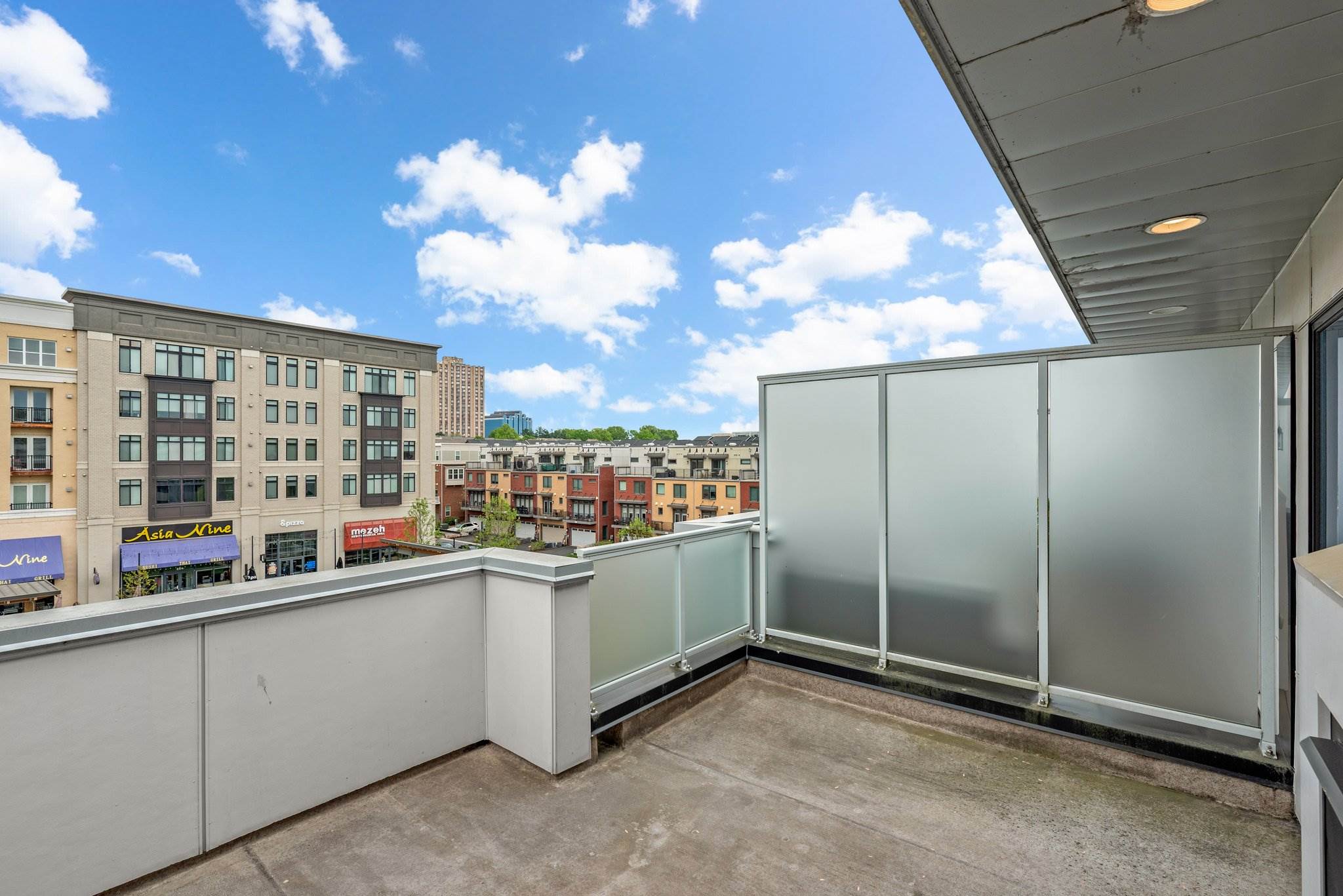 223 Crown Park Ave, Gaithersburg, MD 20878