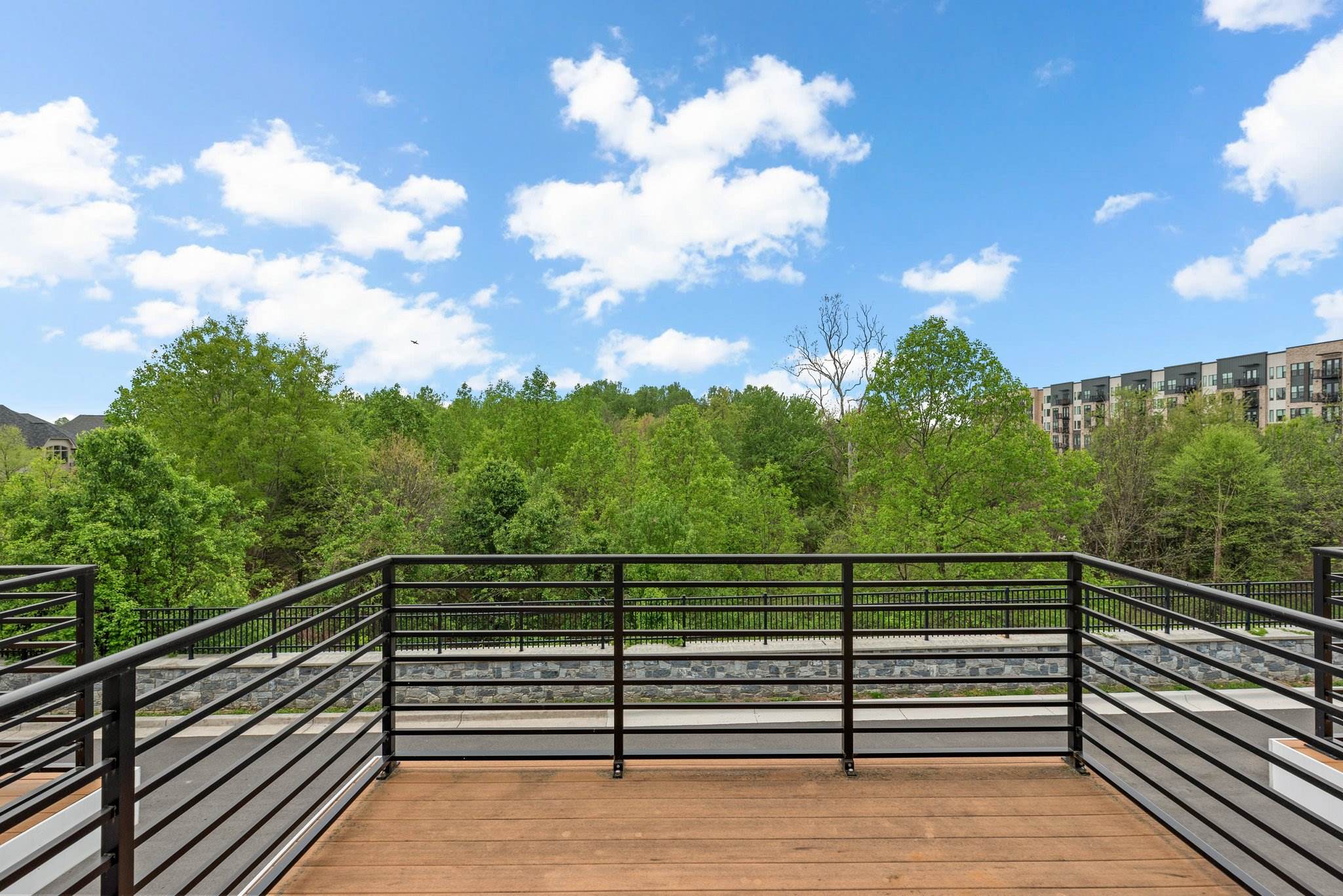 223 Crown Park Ave, Gaithersburg, MD 20878