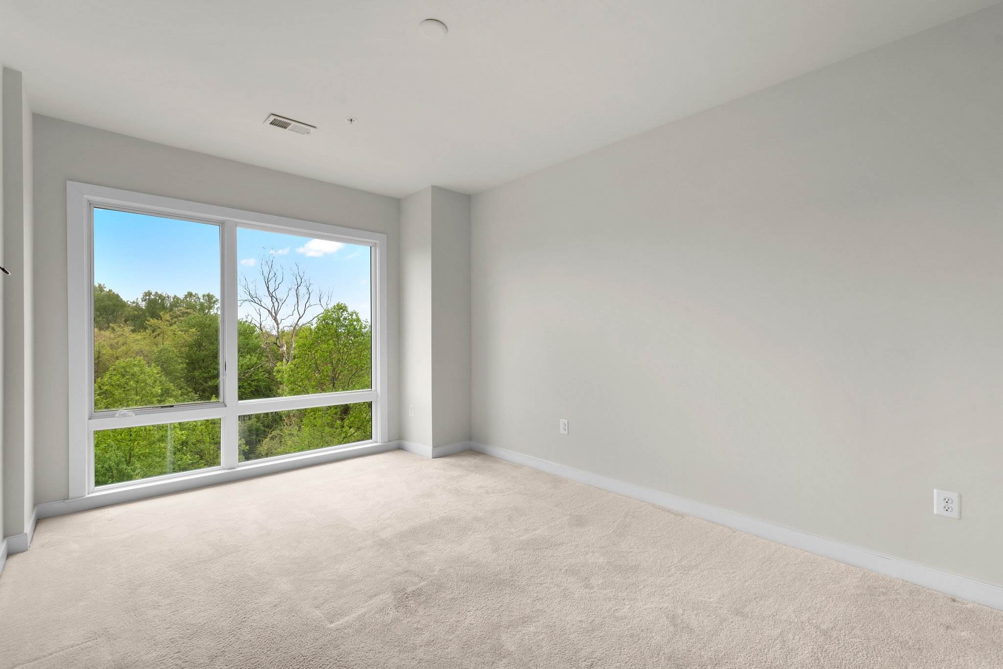 223 Crown Park Ave, Gaithersburg, MD 20878