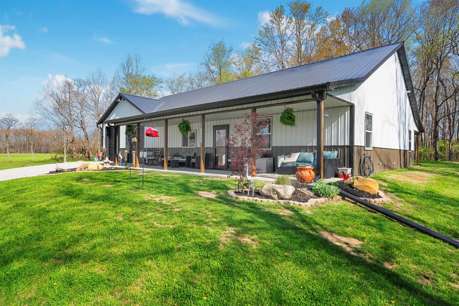 11880 East Kyle, Rosedale, IN 47874