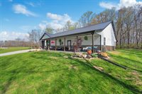 11880 East Kyle, Rosedale, IN 47874