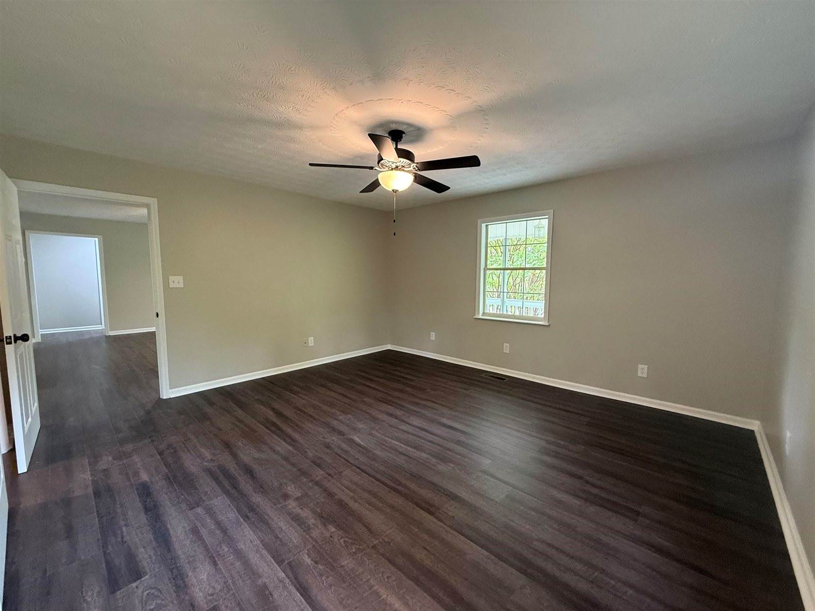 45 Co Rd 1424, Vinemont, AL 35179