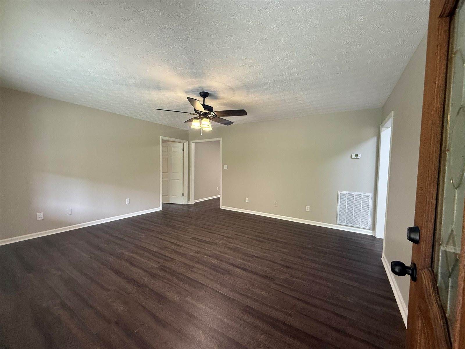 45 Co Rd 1424, Vinemont, AL 35179