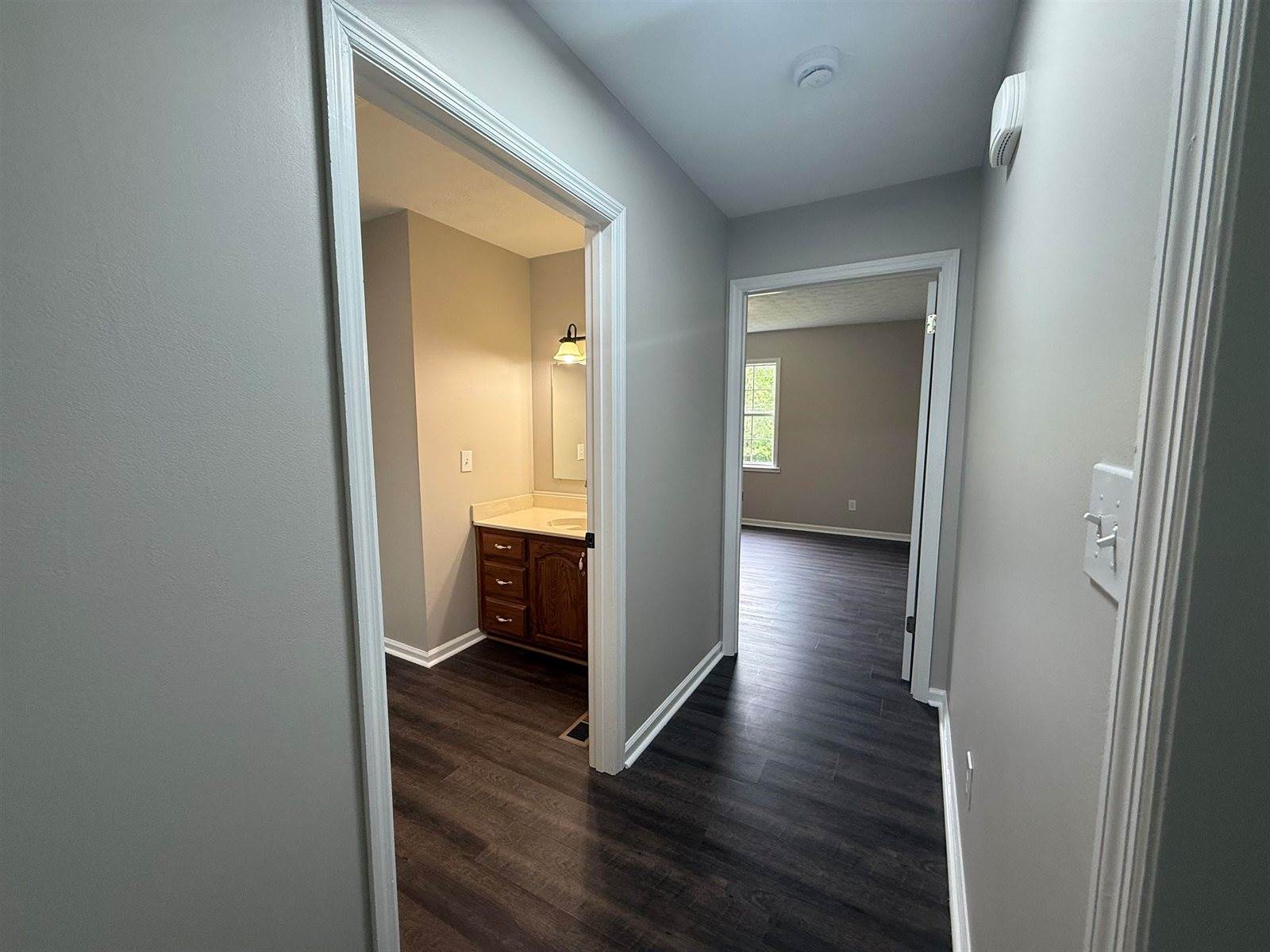 45 Co Rd 1424, Vinemont, AL 35179