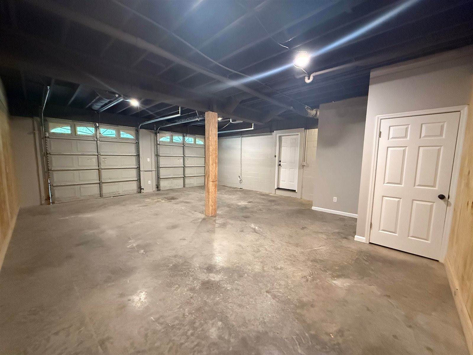 45 Co Rd 1424, Vinemont, AL 35179