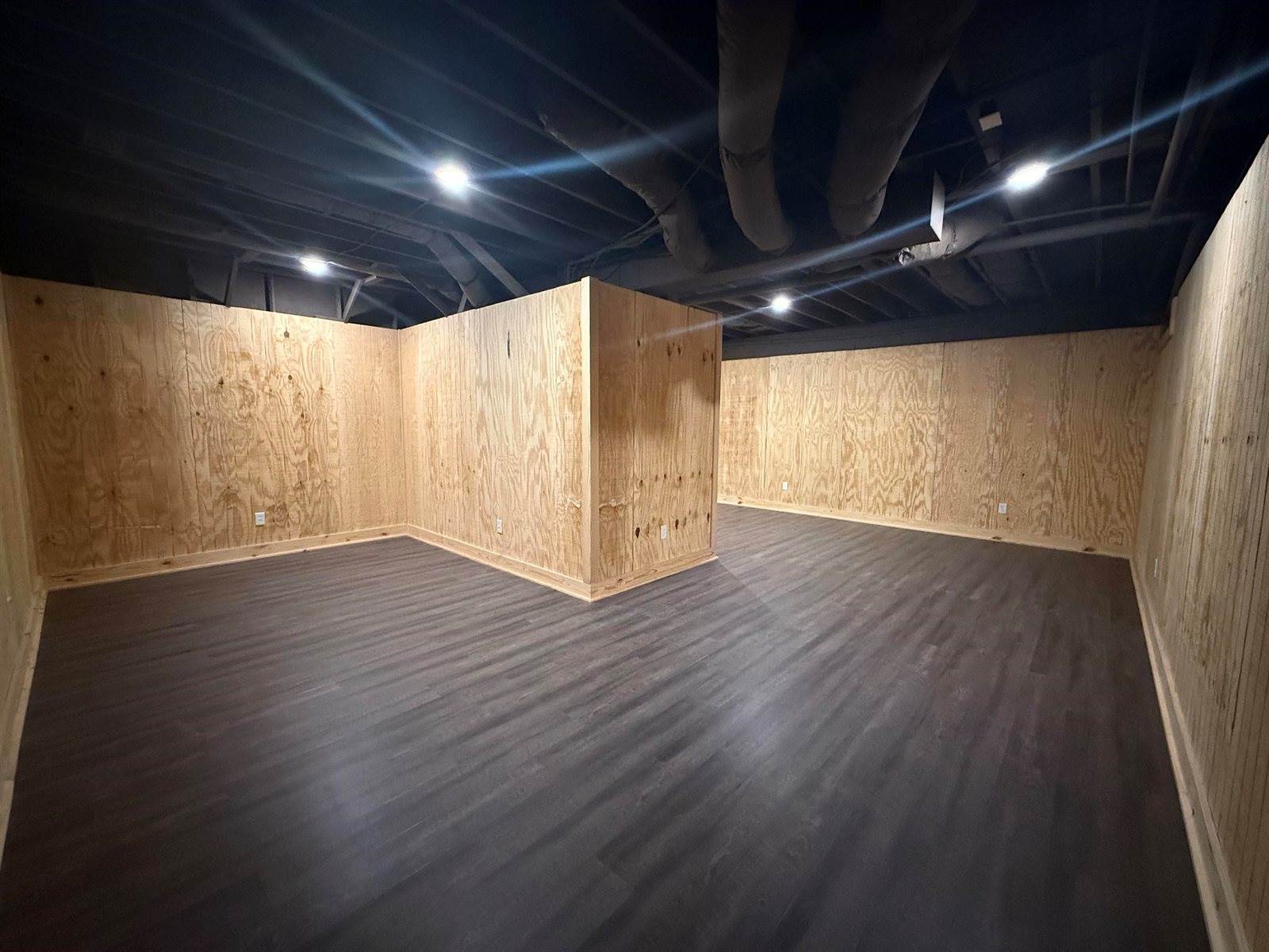 45 Co Rd 1424, Vinemont, AL 35179