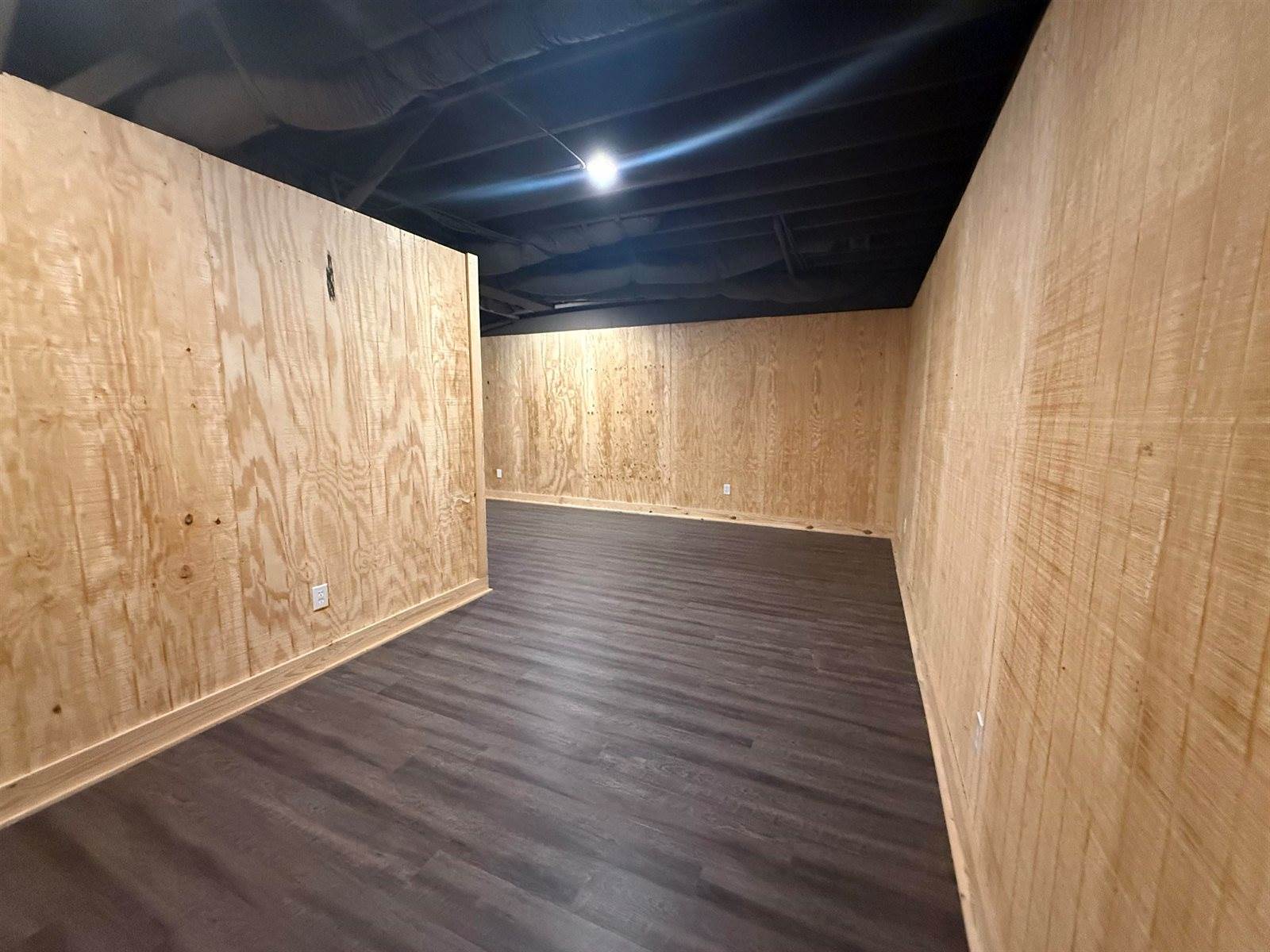 45 Co Rd 1424, Vinemont, AL 35179