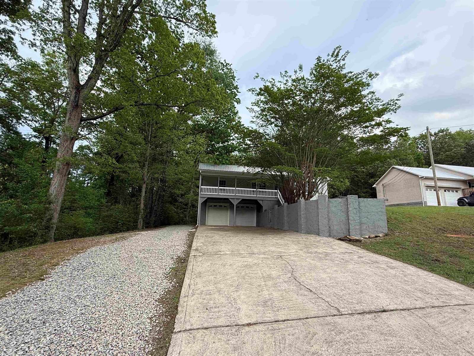 45 Co Rd 1424, Vinemont, AL 35179