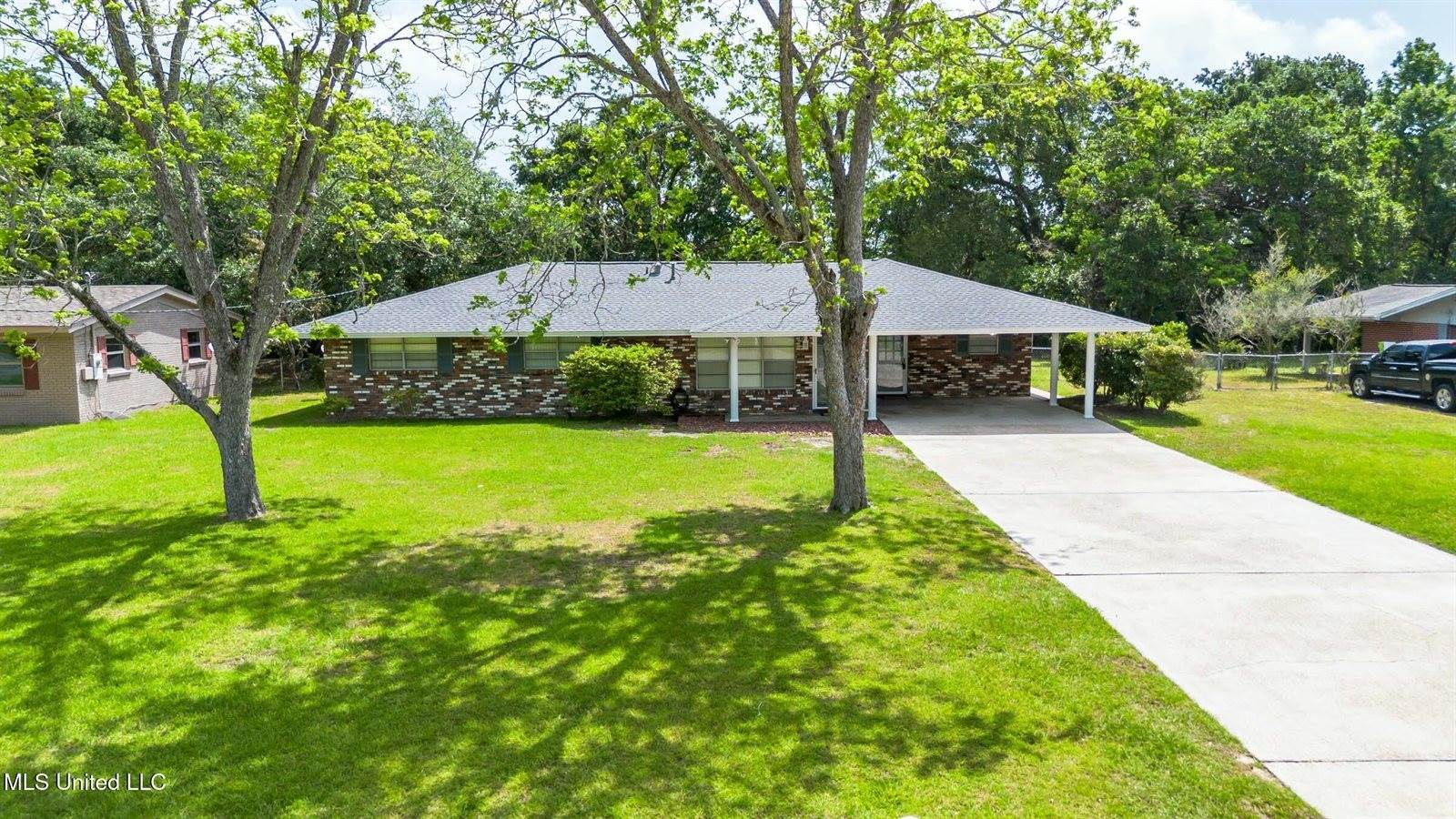 118 Clower Avenue, Long Beach, MS 39560