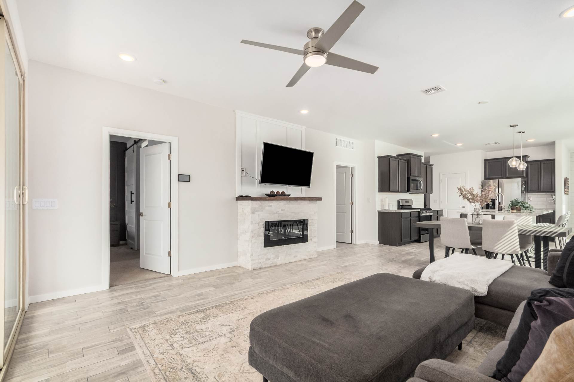 3907 E Archer Dr, San Tan Valley, AZ 85140