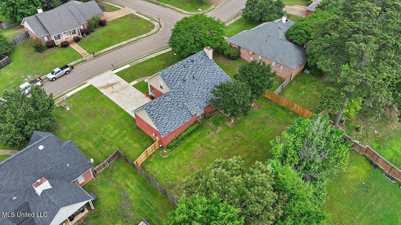 102 Parkview Lane, Brandon, MS 39047