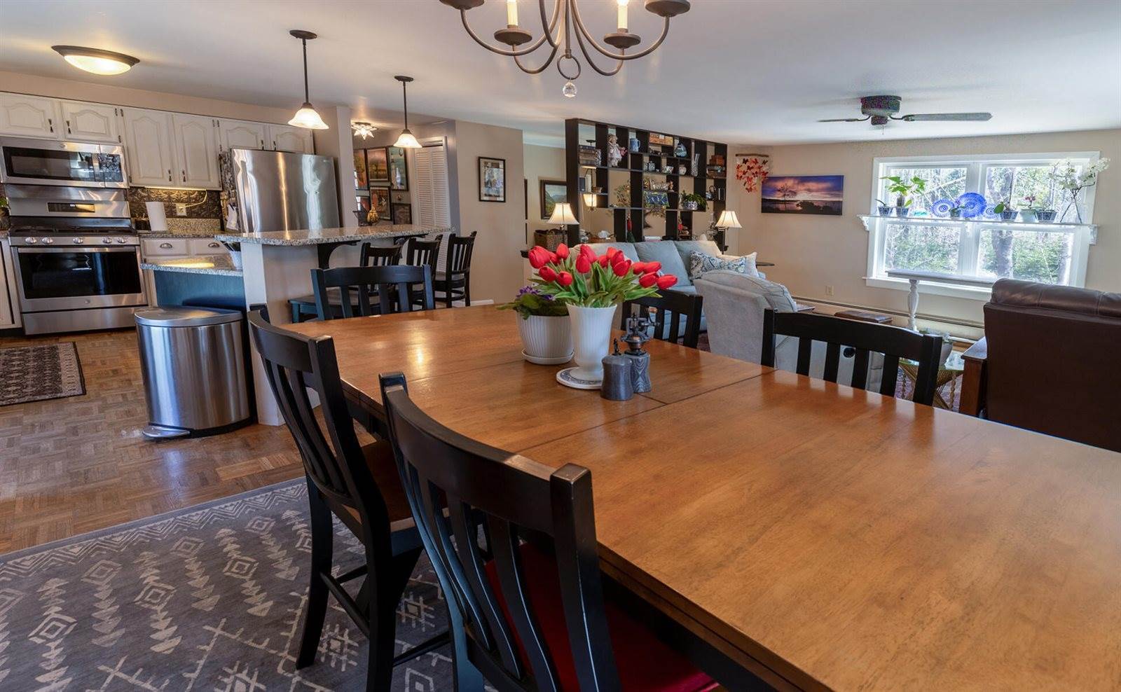 41 Leavitt Lane, Glenburn, ME 04401