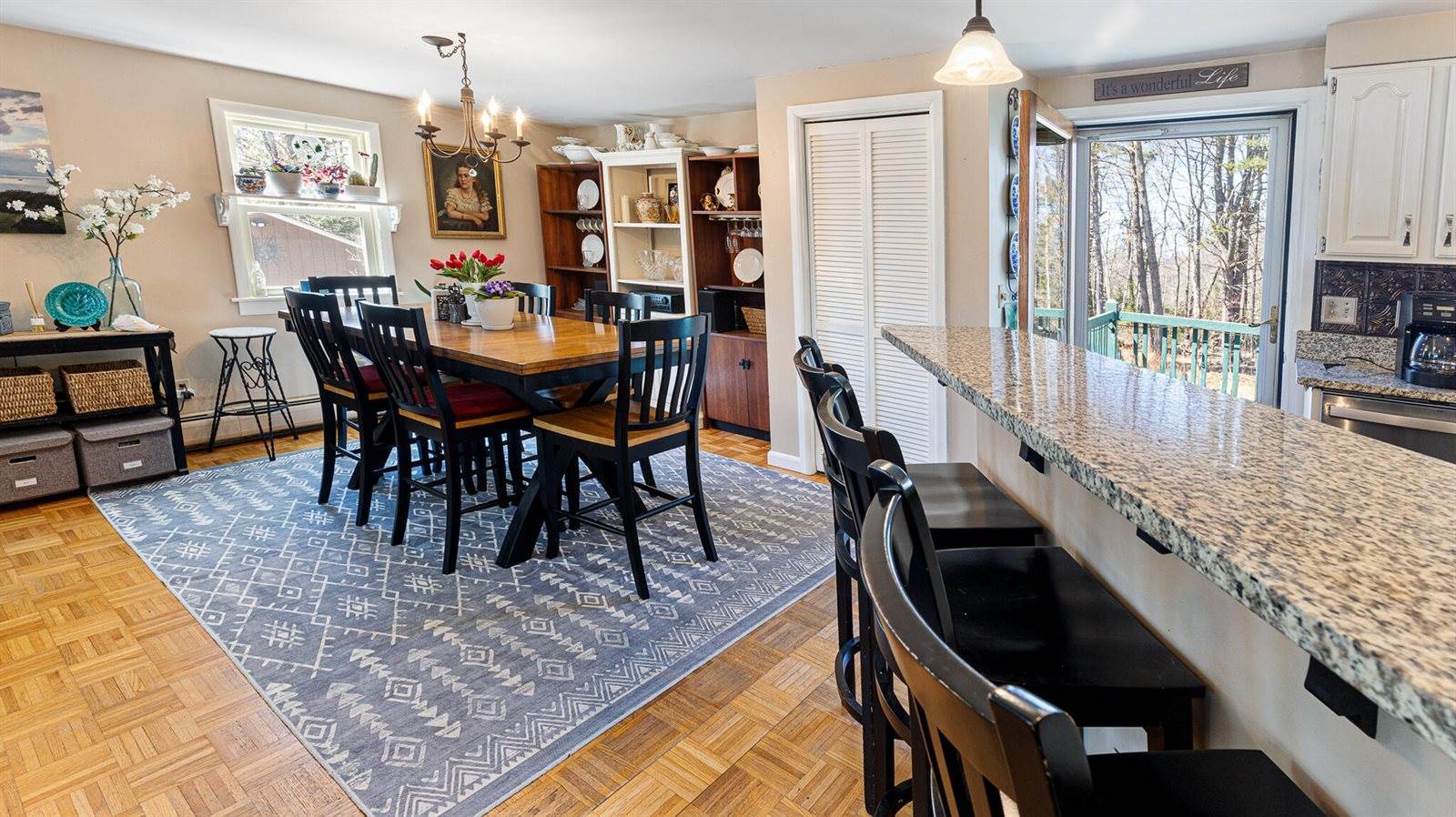 41 Leavitt Lane, Glenburn, ME 04401