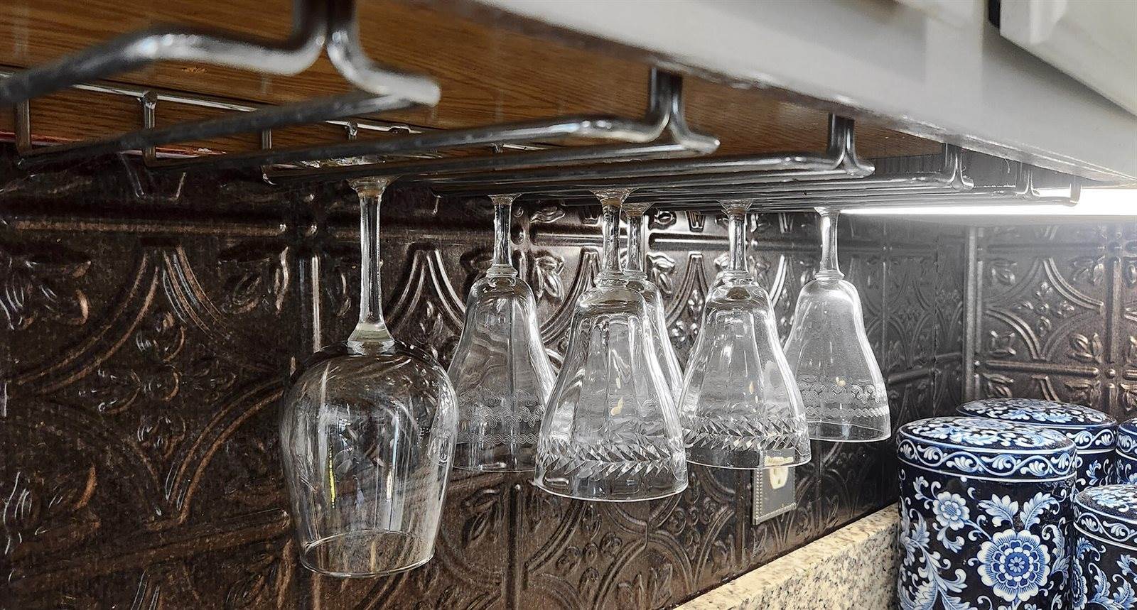 41 Leavitt Lane, Glenburn, ME 04401