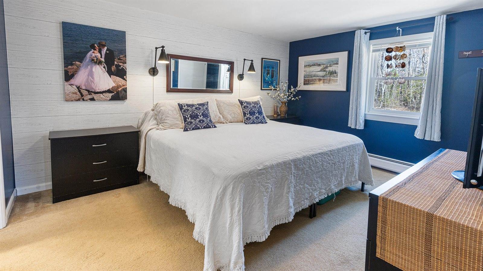 41 Leavitt Lane, Glenburn, ME 04401