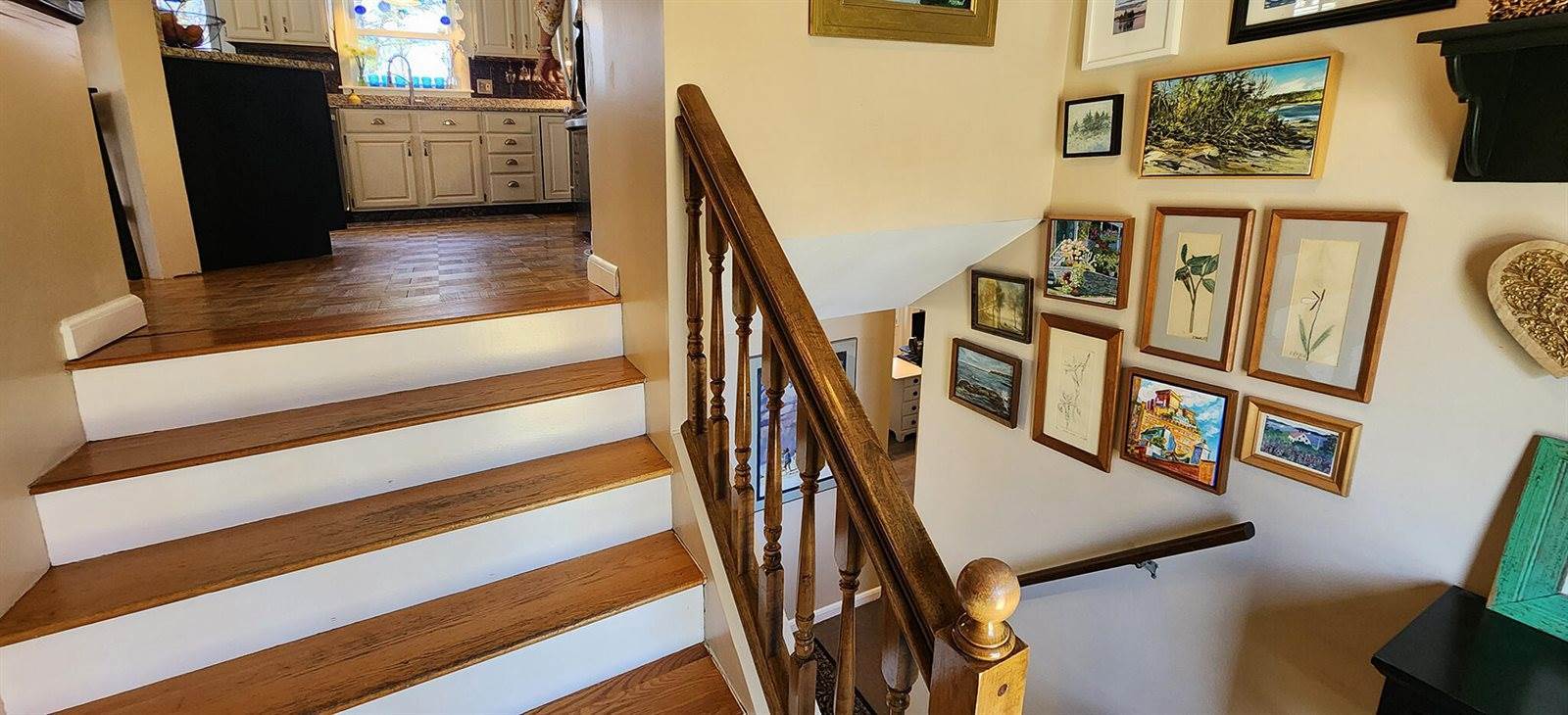 41 Leavitt Lane, Glenburn, ME 04401