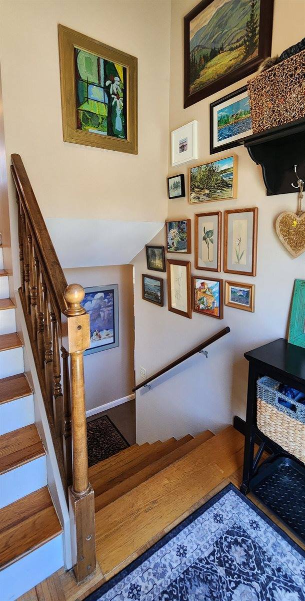 41 Leavitt Lane, Glenburn, ME 04401