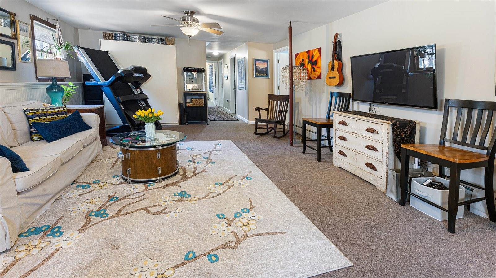 41 Leavitt Lane, Glenburn, ME 04401