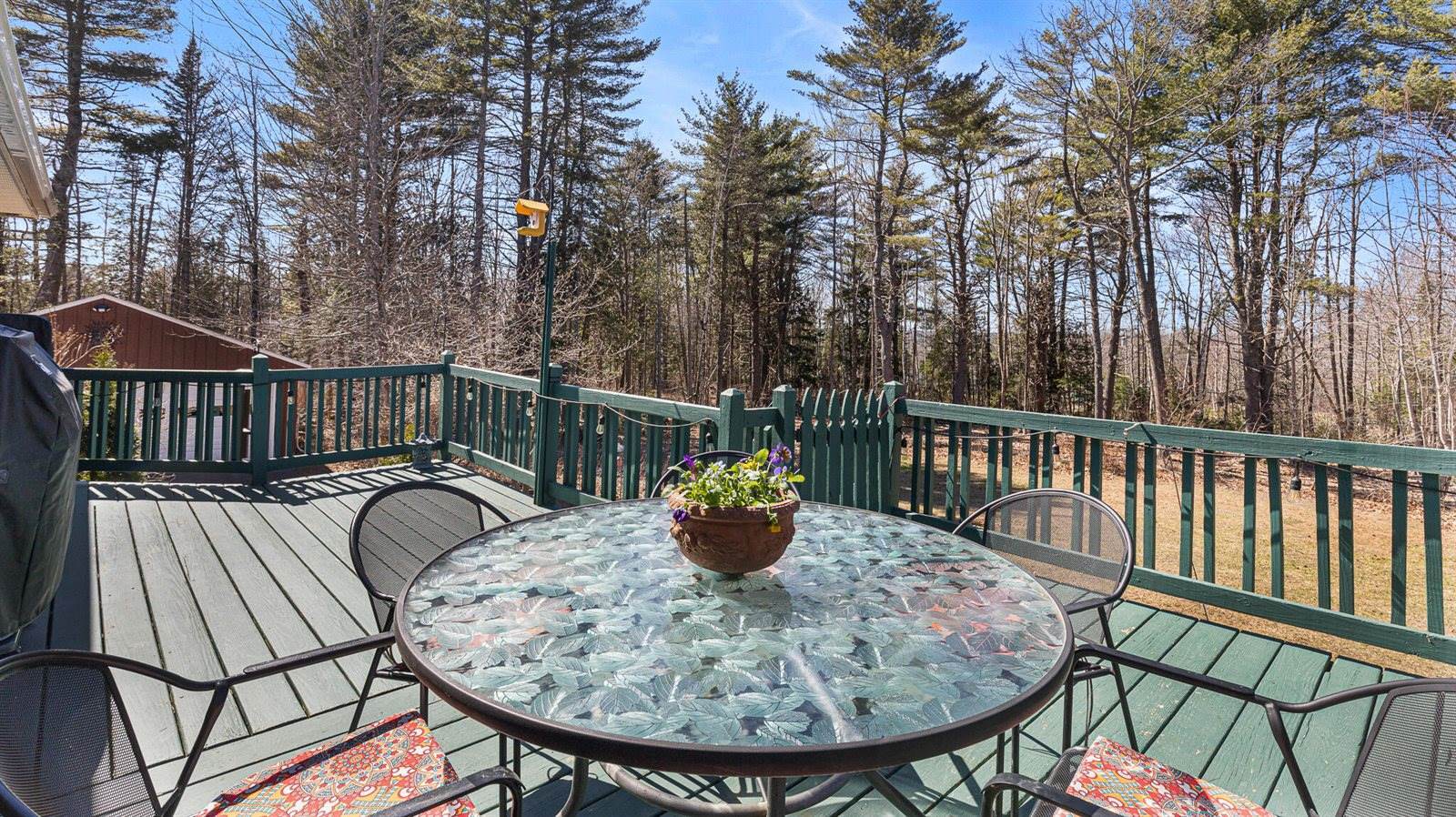 41 Leavitt Lane, Glenburn, ME 04401