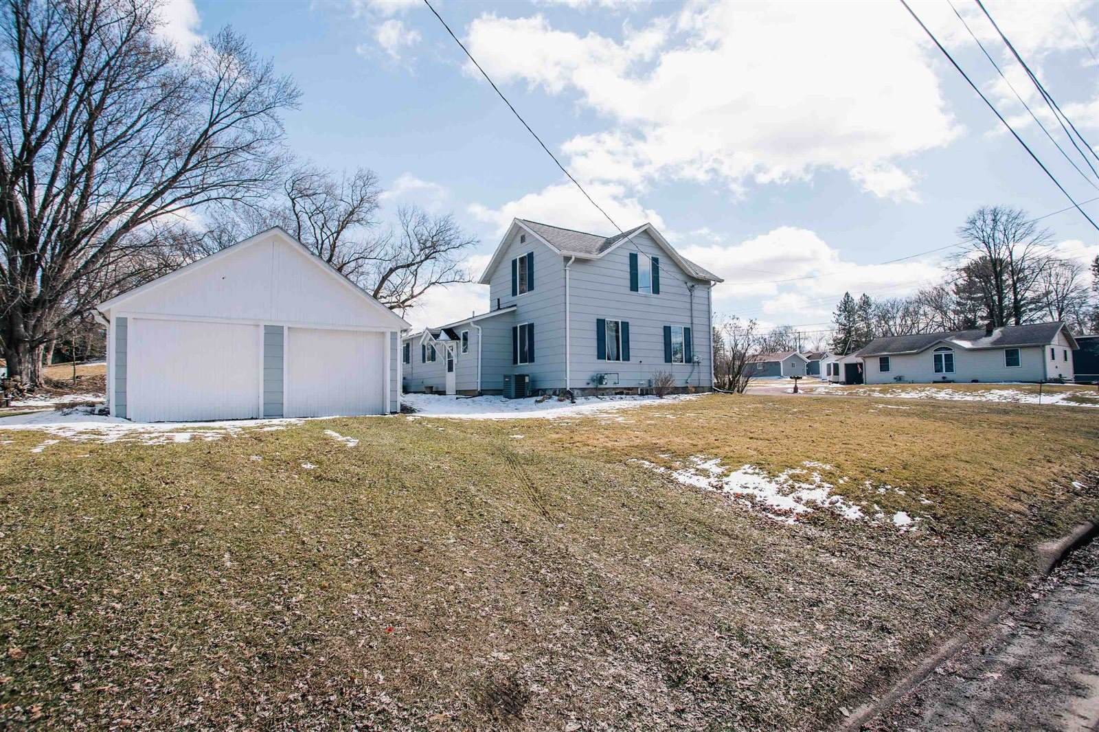 119 W 19th Street, Neillsville, WI 54456