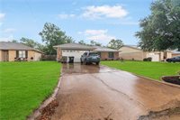 4008 Woodbriar Drive, Bryan, TX 77802