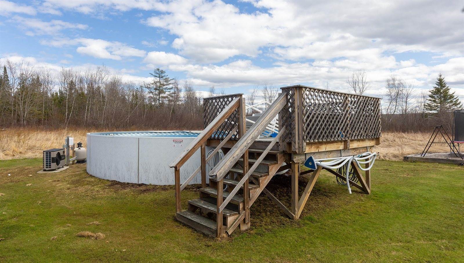 42 Tate Road, Corinth, ME 04427