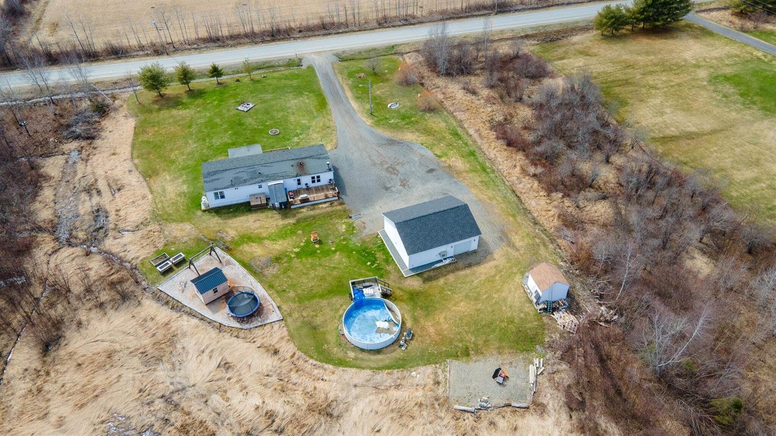 42 Tate Road, Corinth, ME 04427