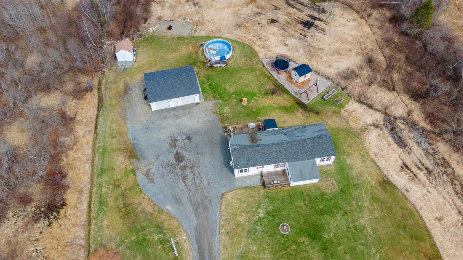 42 Tate Road, Corinth, ME 04427