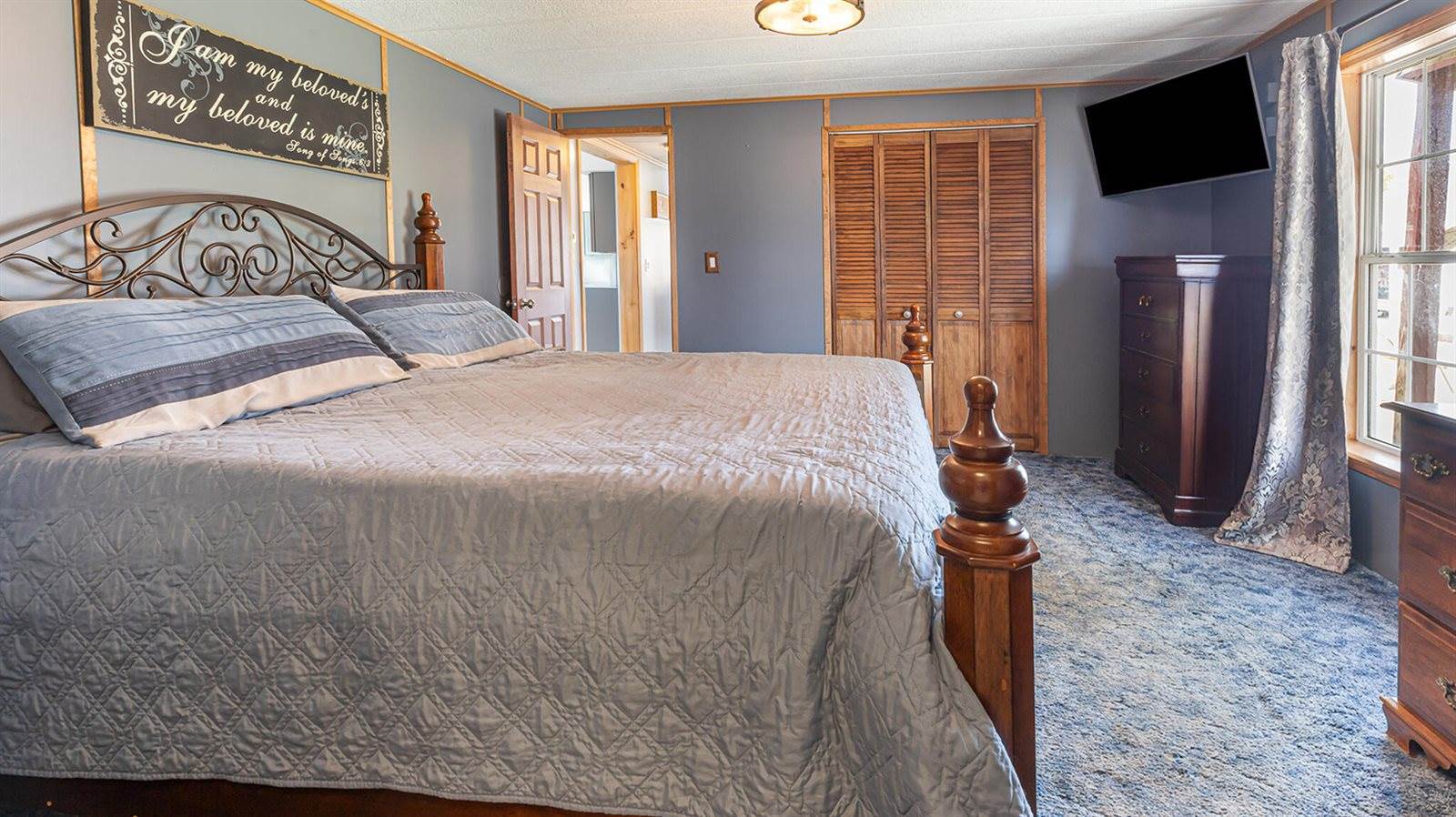 42 Tate Road, Corinth, ME 04427