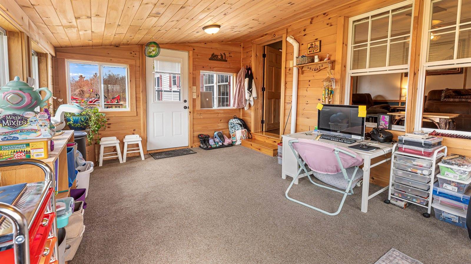 42 Tate Road, Corinth, ME 04427