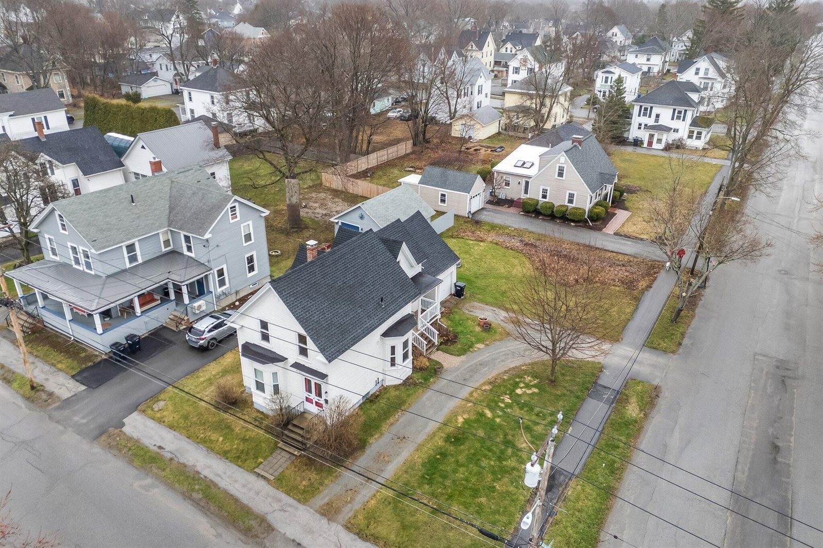 32 Webster Avenue, Bangor, ME 04401