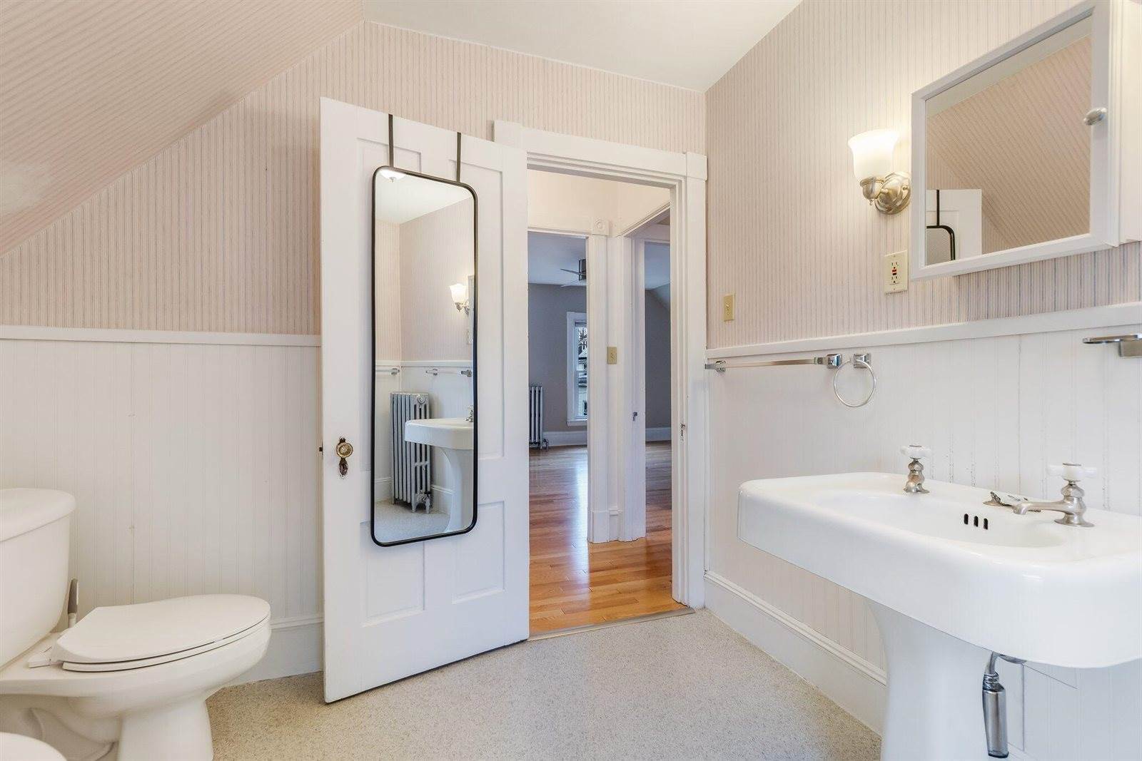 32 Webster Avenue, Bangor, ME 04401