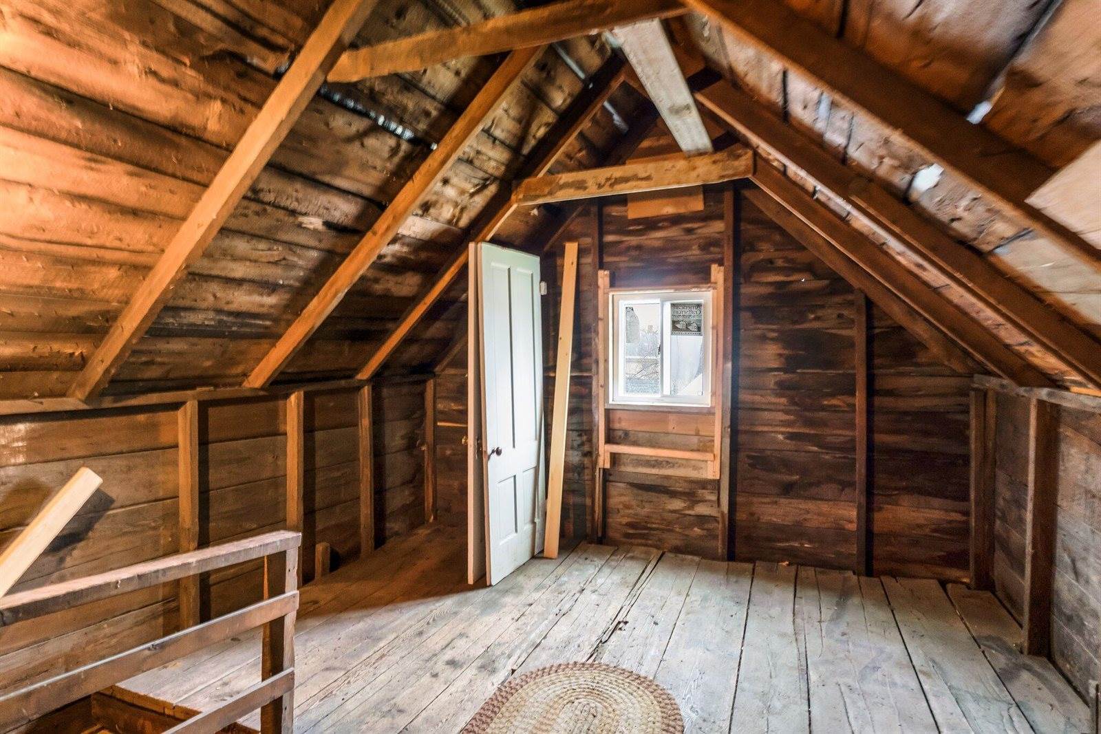 32 Webster Avenue, Bangor, ME 04401